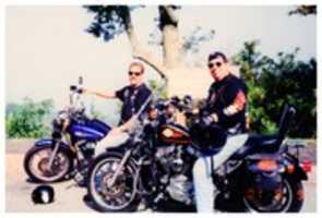 Unduh gratis 2001 09 John Walker Watson Harleys Blue Ridge Parkway VA foto atau gambar gratis untuk diedit dengan editor gambar online GIMP