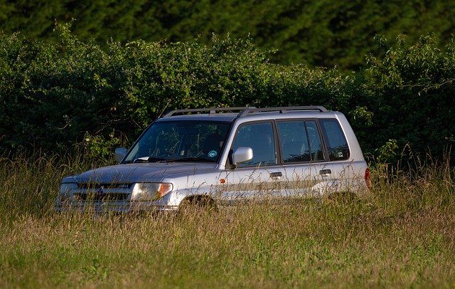 Free download abandoned car nature 4x4 4wd free picture to be edited with GIMP free online image editor