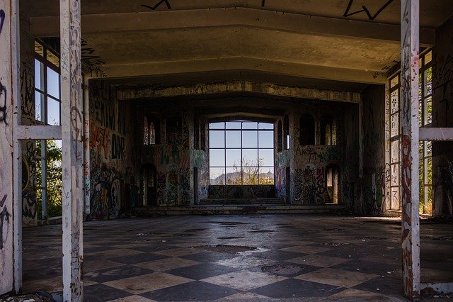 ดาวน์โหลดฟรี Abandoned Church Architecture - ภาพถ่ายหรือรูปภาพฟรีที่จะแก้ไขด้วยโปรแกรมแก้ไขรูปภาพออนไลน์ GIMP