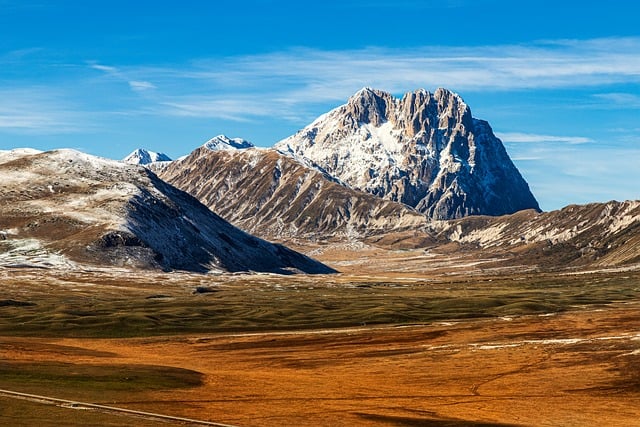 Free download abruzzo nature mountain panorama free picture to be edited with GIMP free online image editor
