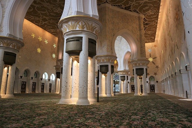 Download grátis da Mesquita Sheikh Zayed de Abu Dhabi - foto ou imagem grátis para ser editada com o editor de imagens online GIMP