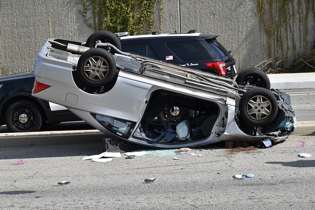 Free download accident car damage danger 911 free picture to be edited with GIMP free online image editor