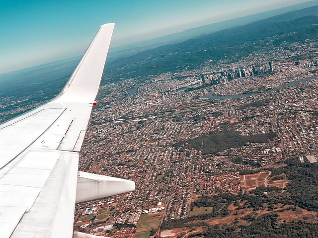 دانلود رایگان عکس هواپیمای آسمان شهر بریزبن هوایی برای ویرایش با ویرایشگر تصویر آنلاین رایگان GIMP