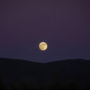 A Full Moon in the Night Sky  screen for extension Chrome web store in OffiDocs Chromium