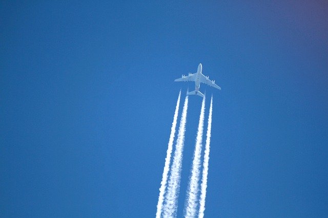 ດາວ​ໂຫຼດ​ຟຣີ​ເຮືອ​ບິນ Jet Plane Flying - ຮູບ​ພາບ​ຟຣີ​ຫຼື​ຮູບ​ພາບ​ທີ່​ຈະ​ໄດ້​ຮັບ​ການ​ແກ້​ໄຂ​ກັບ GIMP ອອນ​ໄລ​ນ​໌​ບັນ​ນາ​ທິ​ການ​ຮູບ​ພາບ