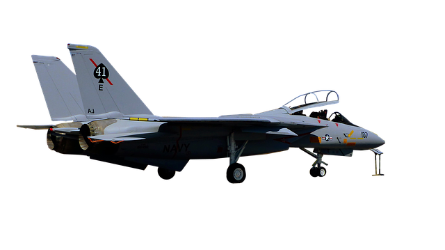 Gratis download Aircraft Military Jet - gratis foto of afbeelding om te bewerken met GIMP online afbeeldingseditor