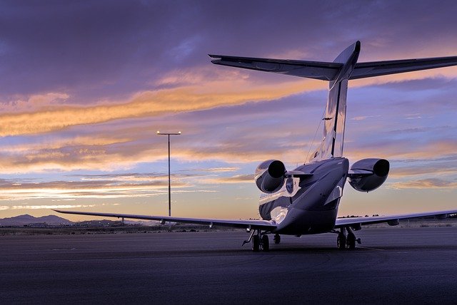 Free download aircraft pilatus pc 24 corporate jet free picture to be edited with GIMP free online image editor