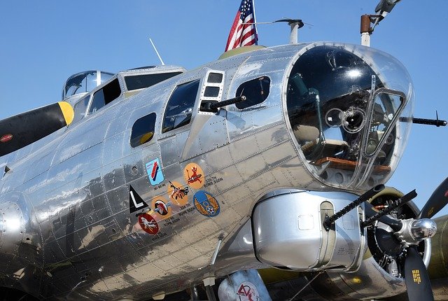 Free download airplane b 17 plane bomber free picture to be edited with GIMP free online image editor