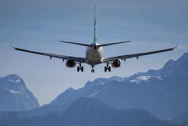 Free download airplane plane aircraft aviation free picture to be edited with GIMP free online image editor