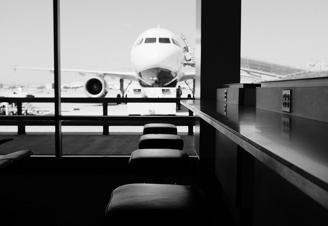 הורדה חינם של מטוסי מטוס משדה התעופה - תמונה או תמונה בחינם לעריכה עם עורך התמונות המקוון של GIMP