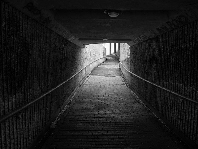 Free picture Aisle Dark Road -  to be edited by GIMP free image editor by OffiDocs