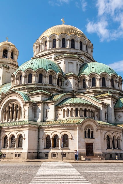 Scarica gratuitamente l'immagine gratuita della cattedrale della cattedrale di alexander nevskij da modificare con l'editor di immagini online gratuito GIMP