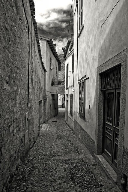 Free download alley homes narrow street ride free picture to be edited with GIMP free online image editor