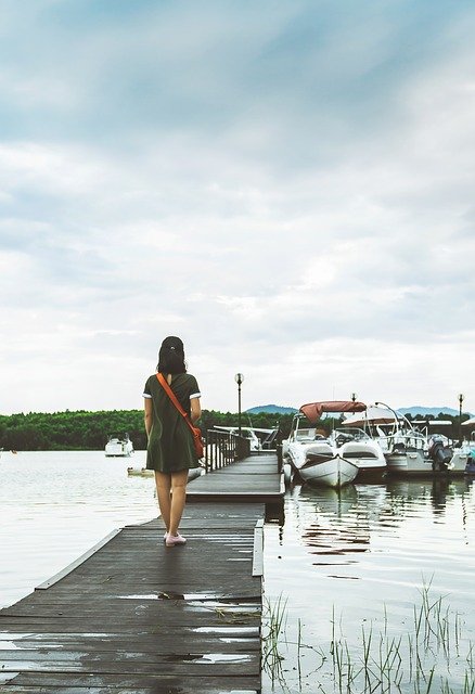 Ücretsiz indir Alone Girl Cano - GIMP çevrimiçi resim düzenleyiciyle düzenlenecek ücretsiz fotoğraf veya resim