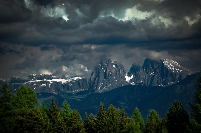 Free download alpe di siusi plateau mountains free picture to be edited with GIMP free online image editor