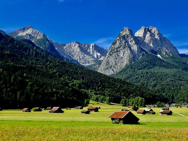 Free download Alpine Wetterstein Mountains -  free photo or picture to be edited with GIMP online image editor