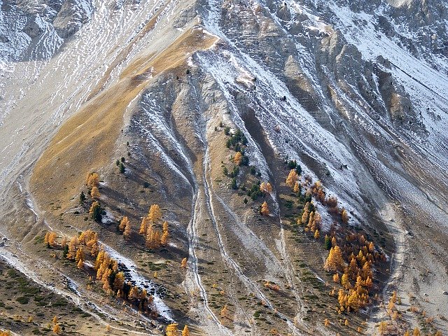 Download gratuito Paesaggio di altitudine delle Alpi - foto o immagine gratuita da modificare con l'editor di immagini online di GIMP