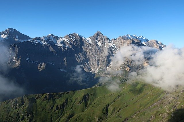 Bezpłatne pobieranie Alps Mürren Szwajcaria - bezpłatne zdjęcie lub obraz do edycji za pomocą internetowego edytora obrazów GIMP