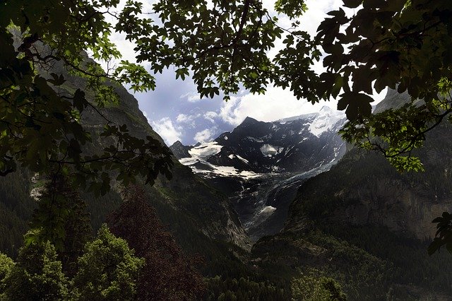 ດາວ​ໂຫຼດ​ຟຣີ​ຍັງ Switzerland Mountain - ຮູບ​ພາບ​ຟຣີ​ຫຼື​ຮູບ​ພາບ​ທີ່​ຈະ​ໄດ້​ຮັບ​ການ​ແກ້​ໄຂ​ກັບ GIMP ອອນ​ໄລ​ນ​໌​ບັນ​ນາ​ທິ​ການ​ຮູບ​ພາບ​