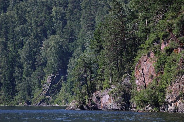 Bezpłatne pobieranie Altai Mountain Lake - bezpłatne zdjęcie lub obraz do edycji za pomocą internetowego edytora obrazów GIMP