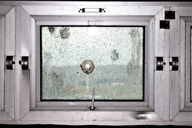 സൗജന്യ ഡൗൺലോഡ് Alu Window Disc - GIMP ഓൺലൈൻ ഇമേജ് എഡിറ്റർ ഉപയോഗിച്ച് എഡിറ്റ് ചെയ്യാനുള്ള സൌജന്യ ഫോട്ടോയോ ചിത്രമോ
