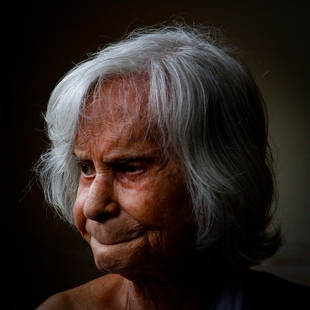 Free picture Alzheimer Mother Elderly Woman -  to be edited by GIMP free image editor by OffiDocs