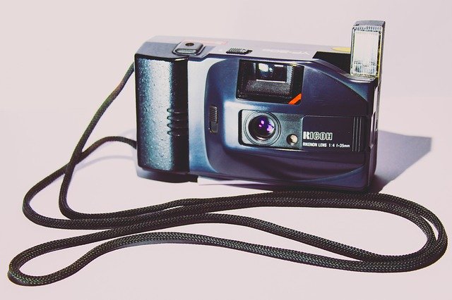 Analog Camera Ricoを無料でダウンロード-GIMPオンラインイメージエディターで編集できる無料の写真または画像