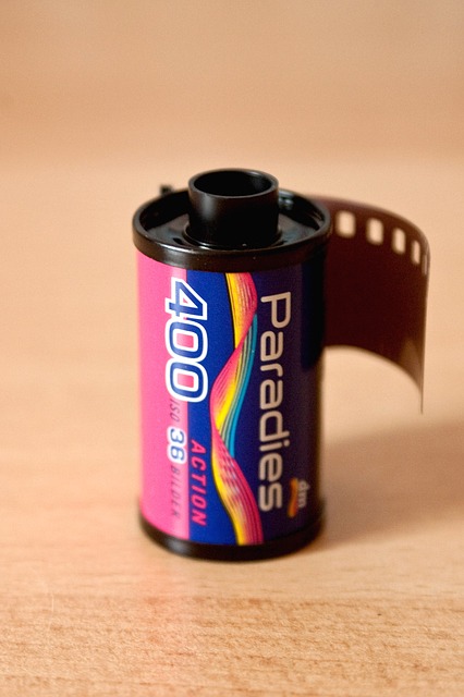 Free download analog movie can film canister free picture to be edited with GIMP free online image editor
