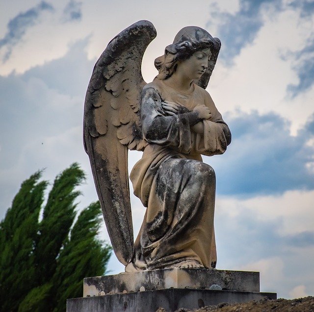 天使の宗教的な追悼を無料でダウンロード - GIMP オンライン画像エディターで編集できる無料の写真または画像