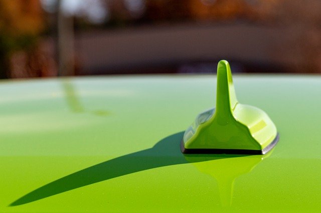 Unduh gratis Antena Green Car - templat foto gratis untuk diedit dengan editor gambar online GIMP