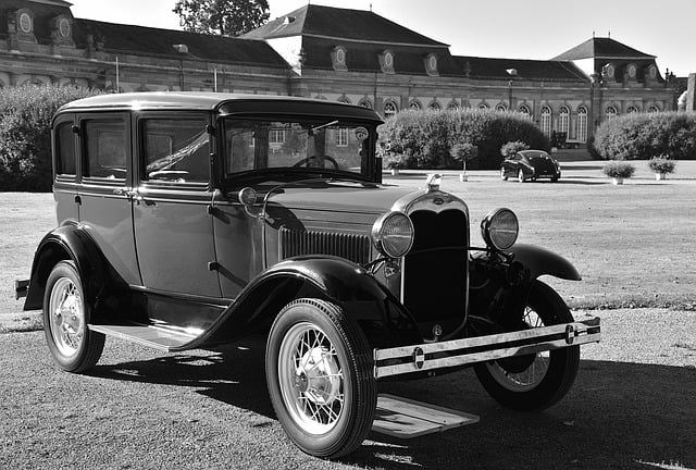Free download antique car ford vehicle automobile free picture to be edited with GIMP free online image editor