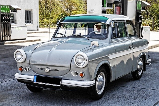 Free download antique car gdr satellite p500 free picture to be edited with GIMP free online image editor
