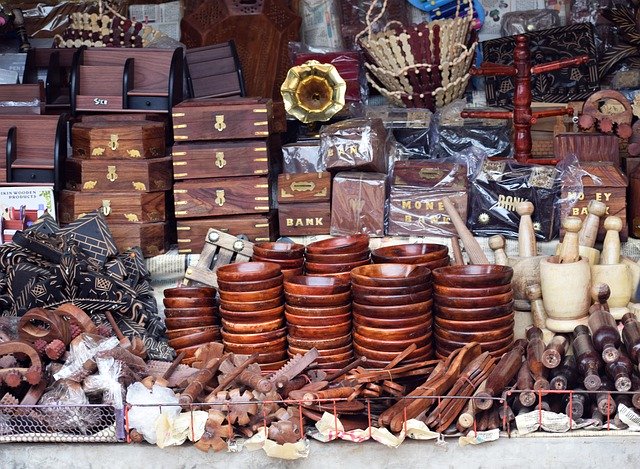 Muat turun percuma Antiques Shop Vintage - foto atau gambar percuma percuma untuk diedit dengan editor imej dalam talian GIMP