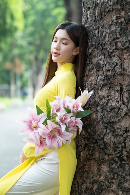 Free download aodai dress vietnam woman wearing free picture to be edited with GIMP free online image editor