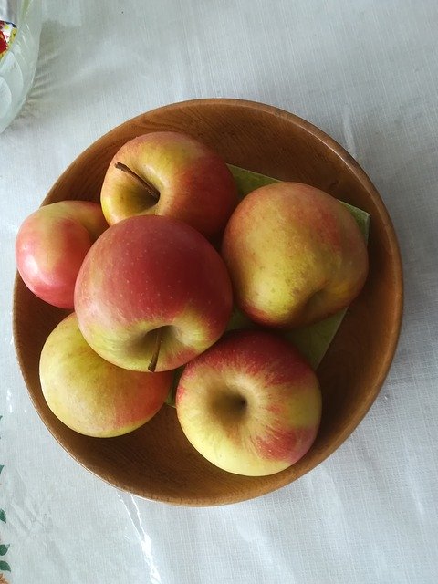 Gratis download Apple Bowl Fruit - gratis foto of afbeelding die u kunt bewerken met de online afbeeldingseditor van GIMP