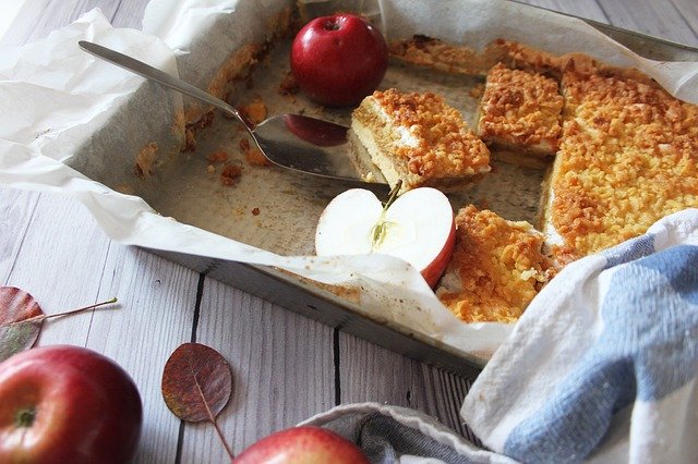 Unduh gratis Apple Pie Kitchen Burning - foto atau gambar gratis untuk diedit dengan editor gambar online GIMP