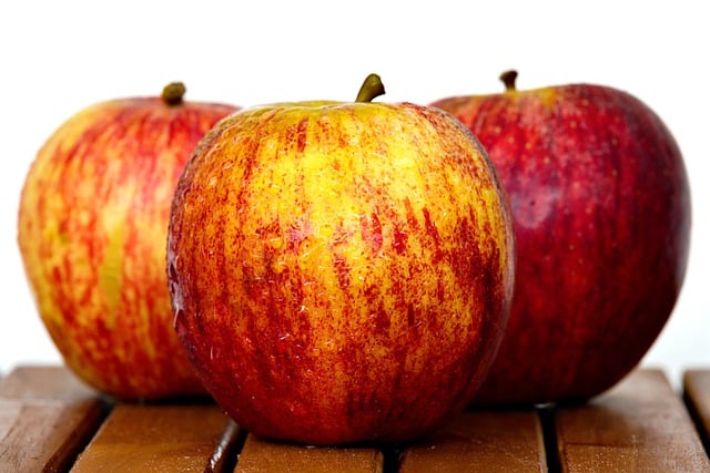 Free download apples fruit fresh food free picture to be edited with GIMP free online image editor
