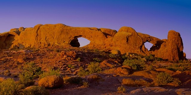 Unduh gratis Arches National Park North Window - foto atau gambar gratis untuk diedit dengan editor gambar online GIMP