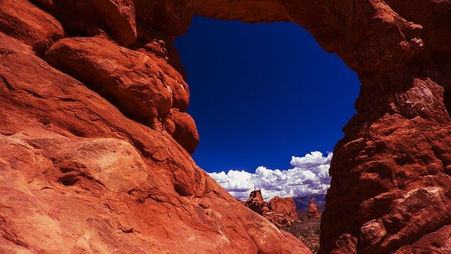 Unduh gratis Taman Nasional Arches Red Rock - foto atau gambar gratis untuk diedit dengan editor gambar online GIMP