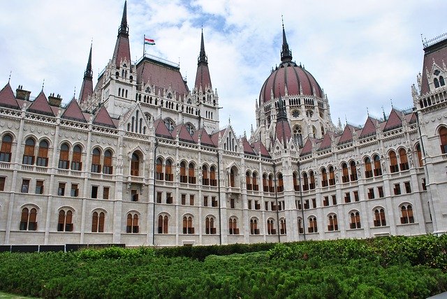 Free download Architecture Hungarian Parliament -  free photo or picture to be edited with GIMP online image editor