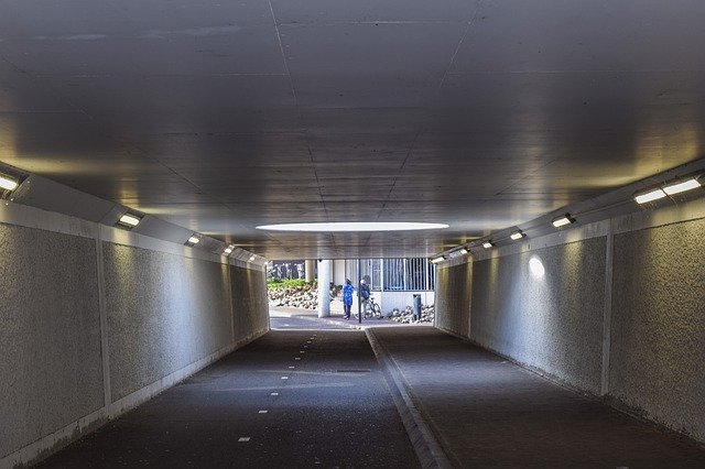 ດາວໂຫລດຟລີ Architecture Passage Tunnel - ຮູບພາບຫຼືຮູບພາບທີ່ບໍ່ເສຍຄ່າເພື່ອແກ້ໄຂດ້ວຍຕົວແກ້ໄຂຮູບພາບອອນໄລນ໌ GIMP