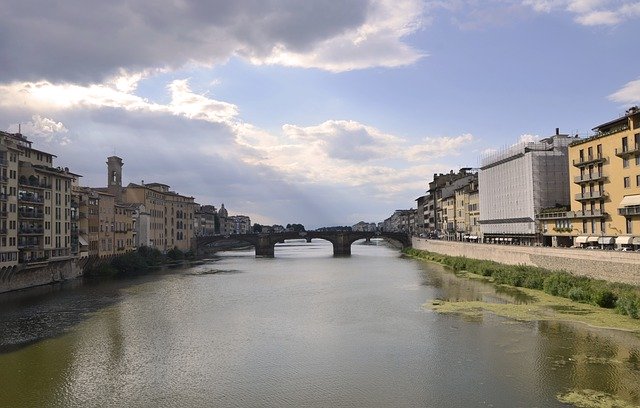 Free download Arno River Florence -  free photo or picture to be edited with GIMP online image editor