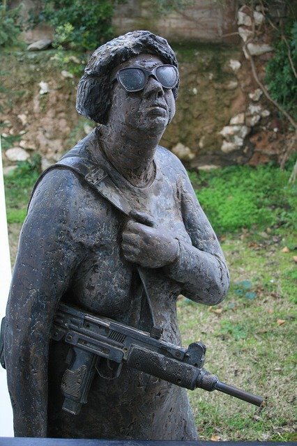 Ücretsiz indir Art Bronze Statue Woman - GIMP çevrimiçi resim düzenleyici ile düzenlenecek ücretsiz fotoğraf veya resim