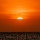 A Sunset over a Seascape  screen for extension Chrome web store in OffiDocs Chromium