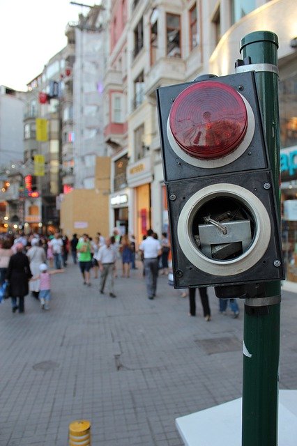 הורדה חינם A Traffic Lights - תמונה או תמונה בחינם לעריכה עם עורך התמונות המקוון GIMP