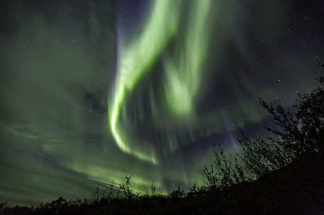 Descărcare gratuită Aurora Night Sky - fotografie sau imagine gratuită pentru a fi editată cu editorul de imagini online GIMP