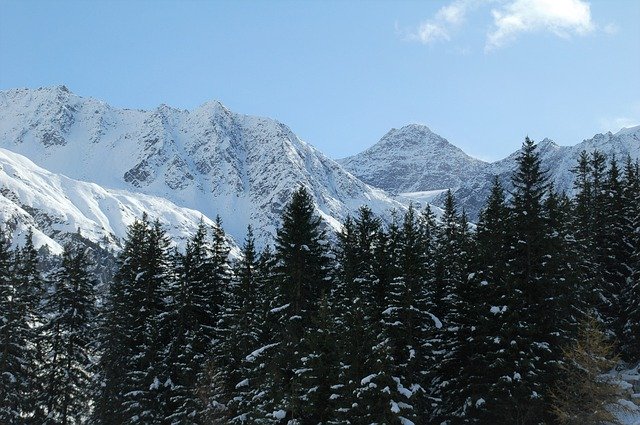 Scarica gratuitamente Austria Mountains Snow: foto o immagini gratuite da modificare con l'editor di immagini online GIMP