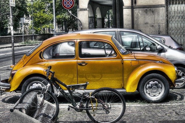 Gratis download Auto Beetle Old - gratis foto of afbeelding om te bewerken met GIMP online afbeeldingseditor