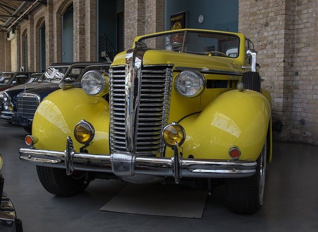 Free download automobile buick v8 antique car free picture to be edited with GIMP free online image editor