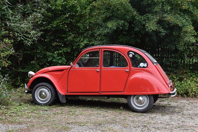 Free graphic automobile car 2cv vehicle 2cv to be edited by GIMP free image editor by OffiDocs